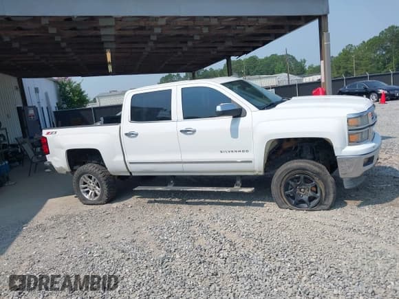 ✅ 2015 Chevrolet Silverado 1500 LTZ • VIN: 3GCUKSEC3FG325336 • Лот: 42412704. Опубликован ранее на IAAI с пробегом 256 838 миль. Бесплатный доступ к архиву аукционных продаж из США и подробный отчёт об истории автомобиля на DreamBid. Изображение 13.