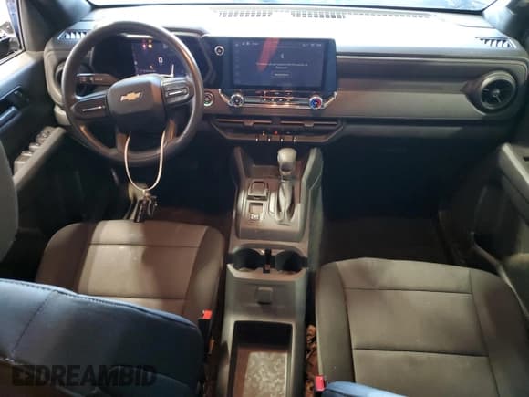 ✅ 2023 Chevrolet Colorado 2WD Work Truck • VIN: 1GCGSBEC5P1262981 • Lot: 90333745. Wystawiony na Copart z przebiegiem 50 347 mil. Bezpłatny archiwum sprzedaży aukcyjnych z USA i szczegółowy raport historii pojazdu na DreamBid. Zdjęcie 8.