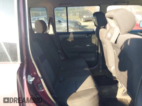 ✅ 2005 Scion xB • VIN: JTLKT324X50198664 • Lot: 43144498. Listed on IAAI with 264,643 mi. Free auction sales archive from the USA and detailed vehicle history report at DreamBid. Image 8.