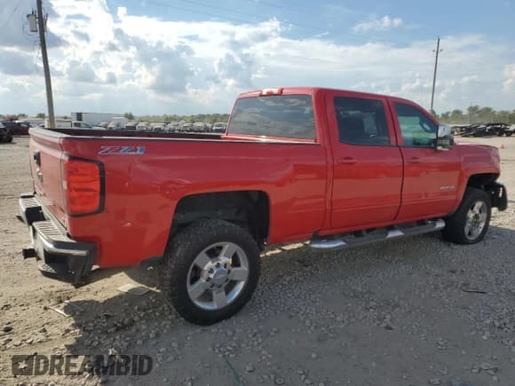 ✅ 2017 Chevrolet Silverado 2500HD LT • VIN: 1GC1KVEG0HF184785 • Lot: 85102385. Listed on Copart with Not provided. Free auction sales archive from the USA and detailed vehicle history report at DreamBid. Image 3.