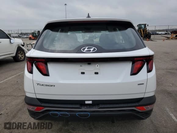 ✅ 2024 Hyundai Tucson SE • VIN: 5NMJACDE0RH373268 • Lot: 49865324. Wystawiony na Copart z przebiegiem 1 160 mil. Bezpłatny archiwum sprzedaży aukcyjnych z USA i szczegółowy raport historii pojazdu na DreamBid. Zdjęcie 6.