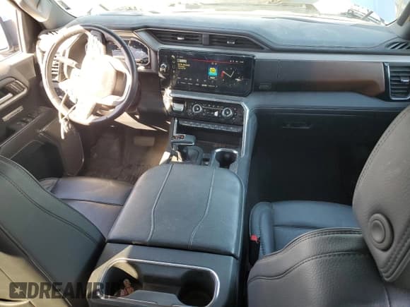 ✅ 2024 GMC Sierra 1500 Denali • VIN: 1GTUUGE81RZ311930 • Лот: 82401105. Опубликован ранее на Copart с пробегом 20 922 миль. Бесплатный доступ к архиву аукционных продаж из США и подробный отчёт об истории автомобиля на DreamBid. Изображение 8.