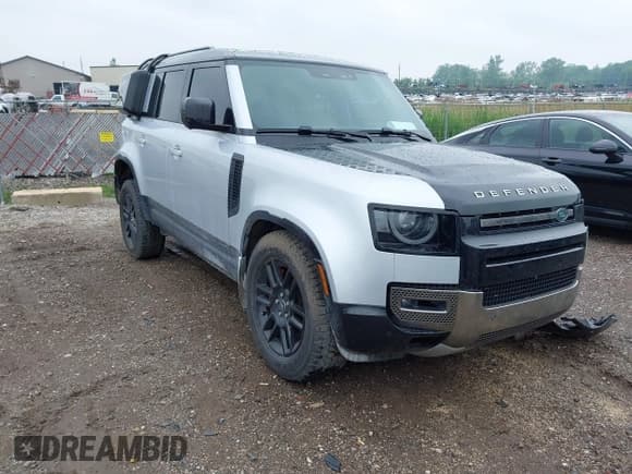 ✅ 2024 Land Rover Defender X • VIN: SALEX7EU3R2271831 • Lot: 42415260. Listed on IAAI with 14,599 mi. Free auction sales archive from the USA and detailed vehicle history report at DreamBid. Image 1.