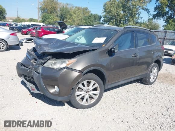 ✅ 2014 Toyota RAV4 Limited • VIN: 2T3DFREV7EW128022 • Лот: 43159093. Опубликован ранее на IAAI с пробегом 113 329 миль. Бесплатный доступ к архиву аукционных продаж из США и подробный отчёт об истории автомобиля на DreamBid. Изображение 17.