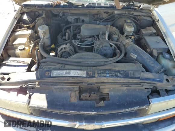 2002 Chevrolet S-10 LS с VIN 1GCCS19W728261120, выставлен на аукционе Copart как лот 75991714 с пробегом 259 460 миль миль и Списание • Salvage title. История ставок и продаж доступна на DreamBid. Изображение 11.