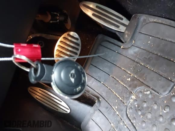 ✅ 2016 MINI Countryman S • VIN: WMWZC5C56GWU02063 • Lot: 42700641. Listed on IAAI with 157,960 mi. Free auction sales archive from the USA and detailed vehicle history report at DreamBid. Image 11.