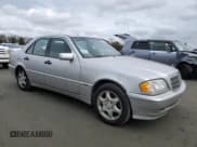 ✅ 2000 Mercedes-Benz C 230/260/280/320 • VIN: WDBHA29G4YA833283 • Lot: 79109874. Listed on Copart with 152,830 mi. Free auction sales archive from the USA and detailed vehicle history report at DreamBid. Image 4.