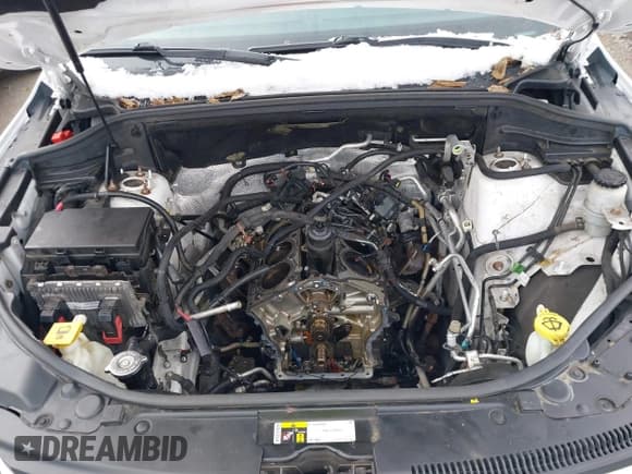 ✅ 2015 Jeep Grand Cherokee Laredo • VIN: 1C4RJFAG7FC660076 • Lot: 43646083. Wystawiony na IAAI z przebiegiem 139 150 mil. Bezpłatny archiwum sprzedaży aukcyjnych z USA i szczegółowy raport historii pojazdu na DreamBid. Zdjęcie 10.