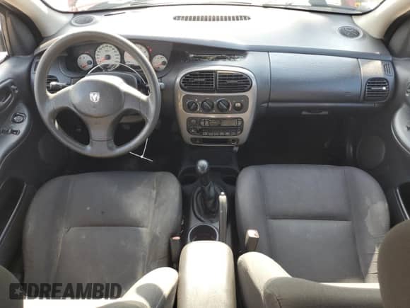 2004 Dodge Neon SXT z VIN 1B3ES56C54D595071, wystawiony jako Copart lot #58574275 z przebiegiem 138 872 mil mil oraz Czysty tytuł • Clean title. Historia ofert i sprzedaży dostępna na DreamBid. Obrazek 8.