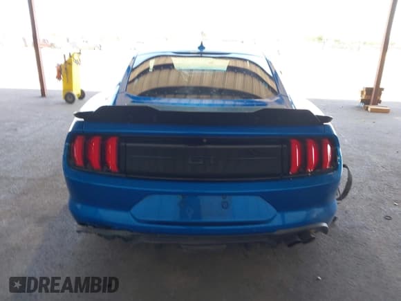 ✅ 2021 Ford Mustang GT • VIN: 1FA6P8CFXM5101257 • Lot: 42207879. Listed on IAAI with 37,036 mi. Free auction sales archive from the USA and detailed vehicle history report at DreamBid. Image 16.