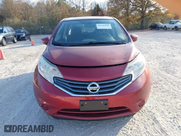 ✅ 2016 Nissan Note SV • VIN: 3N1CE2CP6GL353572 • Lot: 43745994. Wystawiony na IAAI z przebiegiem 162 301 mil. Bezpłatny archiwum sprzedaży aukcyjnych z USA i szczegółowy raport historii pojazdu na DreamBid. Zdjęcie 6.