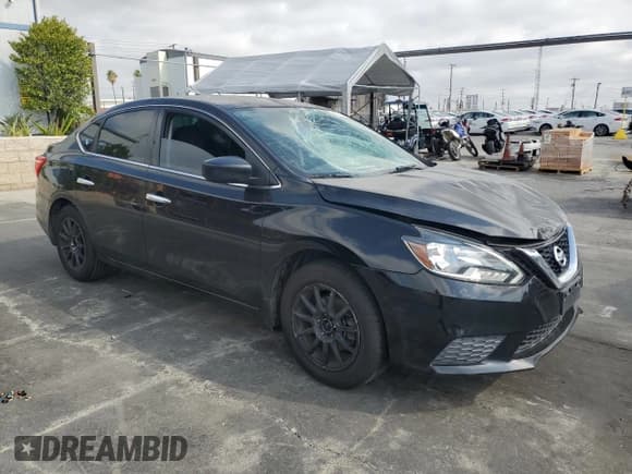 ✅ 2016 Nissan Sentra S • VIN: 3N1AB7AP3GY210002 • Lot: 82742985. Wystawiony na Copart z przebiegiem 132 746 mil. Bezpłatny archiwum sprzedaży aukcyjnych z USA i szczegółowy raport historii pojazdu na DreamBid. Zdjęcie 4.