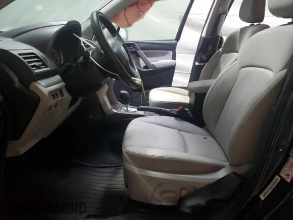 2015 Subaru Forester Premium с VIN JF2SJAFC3FH461038, выставлен на аукционе Copart как лот 89730115 с пробегом 148 064 миль миль и Списание • Salvage title. История ставок и продаж доступна на DreamBid. Изображение 7.