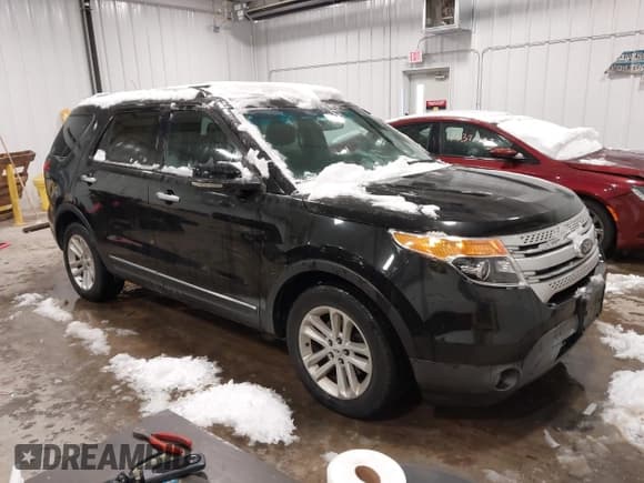 ✅ 2013 Ford Explorer XLT • VIN: 1FM5K7D87DGA54557 • Lot: 43913608. Wystawiony na IAAI z przebiegiem 206 162 mil. Bezpłatny archiwum sprzedaży aukcyjnych z USA i szczegółowy raport historii pojazdu na DreamBid. Zdjęcie 1.