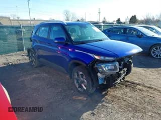✅ 2024 Hyundai Venue SEL • VIN: KMHRC8A31RU305739 • Lot: 41577994. Listed on IAAI with 11,756 mi. Free auction sales archive from the USA and detailed vehicle history report at DreamBid. Image 1.