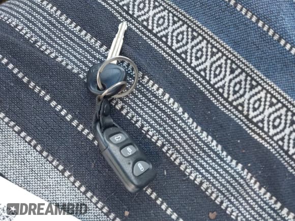 ✅ 2012 Hyundai Elantra Limited • VIN: KMHDH4AEXCU174890 • Lot: 42788457. Listed on IAAI with 154,352 mi. Free auction sales archive from the USA and detailed vehicle history report at DreamBid. Image 11.