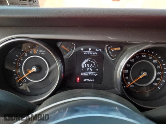 ✅ 2020 Jeep Gladiator Sport S • VIN: 1C6JJTAG0LL133527 • Лот: 70139015. Опубликован ранее на Copart с пробегом 68 964 миль. Бесплатный доступ к архиву аукционных продаж из США и подробный отчёт об истории автомобиля на DreamBid. Изображение 9.