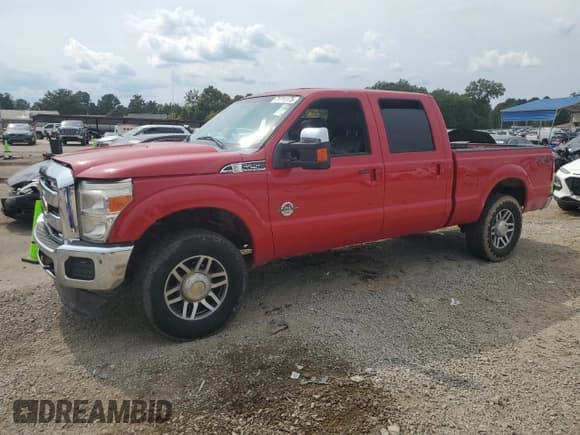 ✅ 2011 Ford F-250 XL • VIN: 1FT7W2BT4BEC67549 • Lot: 71711175. Listed on Copart with 294,005 mi. Free auction sales archive from the USA and detailed vehicle history report at DreamBid. Image 1.