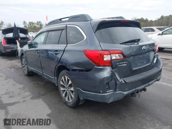 ✅ 2015 Subaru Outback Limited • VIN: 4S4BSENC5F3226718 • Lot: 43830480. Listed on IAAI with 190,324 mi. Free auction sales archive from the USA and detailed vehicle history report at DreamBid. Image 3.