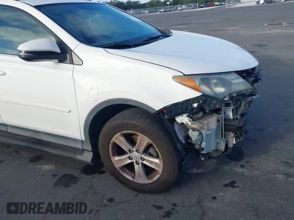 ✅ 2014 Toyota RAV4 XLE • VIN: 2T3WFREV2EW129460 • Lot: 43537943. Listed on IAAI with 149,396 mi. Free auction sales archive from the USA and detailed vehicle history report at DreamBid. Image 21.