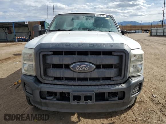✅ 2012 Ford F-250 XL • VIN: 1FT7X2BT4CEC58171 • Lot: 52526795. Listed on Copart with 76,560 mi. Free auction sales archive from the USA and detailed vehicle history report at DreamBid. Image 5.