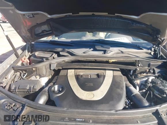 ✅ 2008 Mercedes-Benz GL 550 • VIN: 4JGBF86E18A316792 • Lot: 43586673. Listed on IAAI with 137,395 mi. Free auction sales archive from the USA and detailed vehicle history report at DreamBid. Image 10.