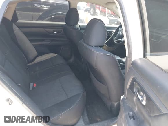 ✅ 2017 Nissan Altima SR • VIN: 1N4AL3AP6HC476262 • Lot: 42906388. Wystawiony na IAAI z przebiegiem 192 349 mil. Bezpłatny archiwum sprzedaży aukcyjnych z USA i szczegółowy raport historii pojazdu na DreamBid. Zdjęcie 8.