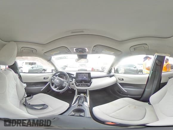 ✅ 2022 Toyota Corolla Cross LE • VIN: 7MUBAAAGXNV013680 • Lot: 91738305. Listed on Copart with 26,046 mi. Free auction sales archive from the USA and detailed vehicle history report at DreamBid. Image 15.