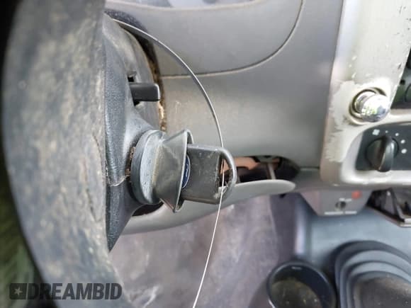 ✅ 2003 Ford Ranger XL • VIN: 1FTYR10D53PA03604 • Lot: 42837944. Wystawiony na IAAI z przebiegiem 216 556 mil. Bezpłatny archiwum sprzedaży aukcyjnych z USA i szczegółowy raport historii pojazdu na DreamBid. Zdjęcie 11.