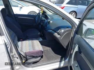 ✅ 2007 Chevrolet Aveo LS • VIN: KL1TD56617B098732 • Lot: 41889243. Wystawiony na IAAI z przebiegiem 115 426 mil. Bezpłatny archiwum sprzedaży aukcyjnych z USA i szczegółowy raport historii pojazdu na DreamBid. Zdjęcie 5.