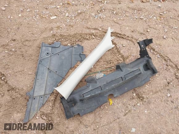 ✅ 2017 Nissan Altima SV • VIN: 1N4AL3AP5HC159766 • Lot: 43513579. Listed on IAAI with 121,914 mi. Free auction sales archive from the USA and detailed vehicle history report at DreamBid. Image 12.