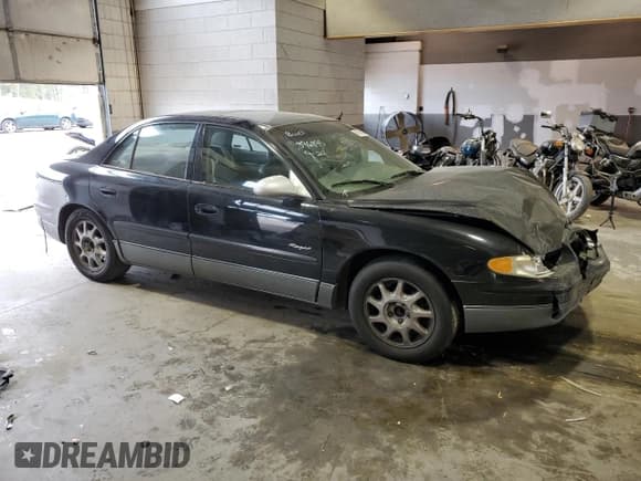 ✅ 2000 Buick Regal GS • VIN: 2G4WF5519Y1126067 • Lot: 70296503. Listed on Copart with 216,502 mi. Free auction sales archive from the USA and detailed vehicle history report at DreamBid. Image 4.
