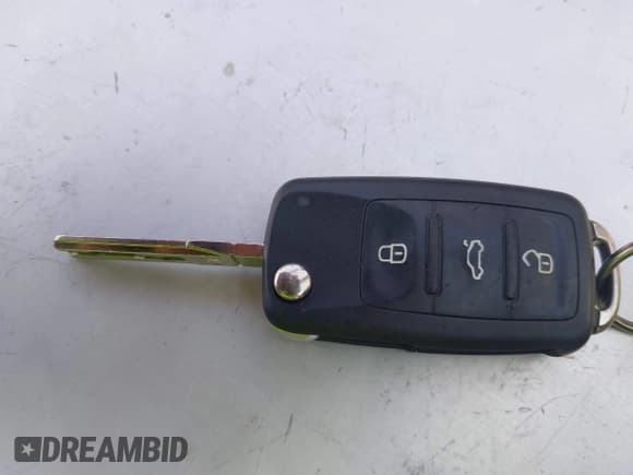 ✅ 2012 Volkswagen Jetta SE • VIN: 3VWDP7AJ1CM396810 • Lot: 40263162. Listed on IAAI with 120,790 mi. Free auction sales archive from the USA and detailed vehicle history report at DreamBid. Image 11.