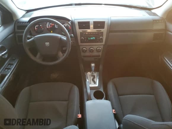 ✅ 2010 Dodge Avenger SXT • VIN: 1B3CC4FB7AN174139 • Лот: 88457535. Опубликован ранее на Copart с пробегом 167 281 миль. Бесплатный доступ к архиву аукционных продаж из США и подробный отчёт об истории автомобиля на DreamBid. Изображение 8.