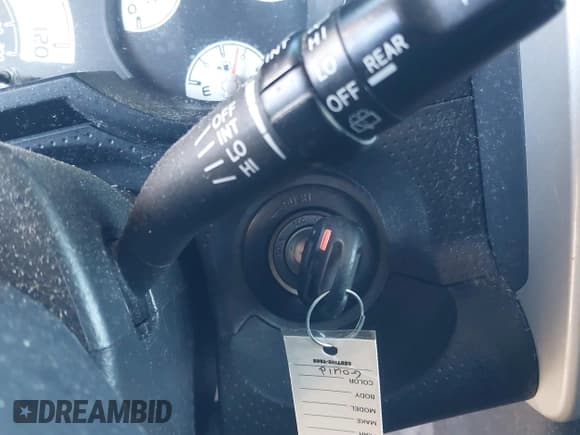 ✅ 2013 Toyota FJ Cruiser • VIN: JTEBU4BF8DK155438 • Lot: 43741708. Listed on IAAI with 202,047 mi. Free auction sales archive from the USA and detailed vehicle history report at DreamBid. Image 11.