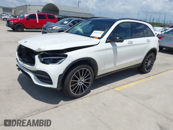 ✅ 2022 Mercedes-Benz GLC 300 • VIN: W1N0G8DBXNV391912 • Lot: 42647792. Listed on IAAI with 65,743 mi. Free auction sales archive from the USA and detailed vehicle history report at DreamBid. Image 2.