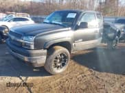 ✅ 2004 Chevrolet Silverado 2500HD LS • VIN: 1GCHK29224E242665 • Lot: 41378387. Wystawiony na IAAI z przebiegiem Nie podano. Bezpłatny archiwum sprzedaży aukcyjnych z USA i szczegółowy raport historii pojazdu na DreamBid. Zdjęcie 2.