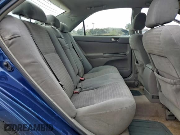 ✅ 2006 Toyota Camry XLE • VIN: 4T1BE30K66U118046 • Lot: 96595955. Listed on Copart with 288,154 mi. Free auction sales archive from the USA and detailed vehicle history report at DreamBid. Image 10.