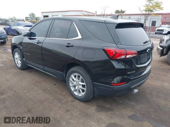 2022 Chevrolet Equinox LT with VIN 3GNAXUEV7NL168540, listed as a IAAI auction lot 43264840 with 30,613 mi miles and . Bid and sale history available at DreamBid. Image 3.