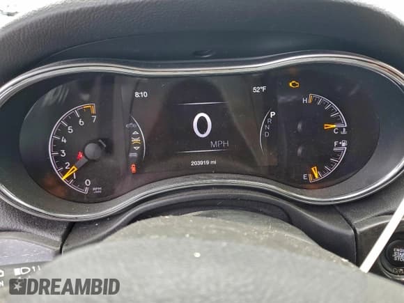 ✅ 2018 Jeep Grand Cherokee Altitude • VIN: 1C4RJEAG4JC277666 • Лот: 93719475. Опубликован ранее на Copart с пробегом 203 919 миль. Бесплатный доступ к архиву аукционных продаж из США и подробный отчёт об истории автомобиля на DreamBid. Изображение 9.