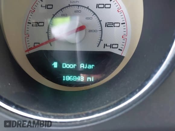 ✅ 2013 Dodge Challenger Rallye Redline • VIN: 2C3CDYAG7DH653376 • Lot: 41689049. Wystawiony na IAAI z przebiegiem 186 843 mil. Bezpłatny archiwum sprzedaży aukcyjnych z USA i szczegółowy raport historii pojazdu na DreamBid. Zdjęcie 15.