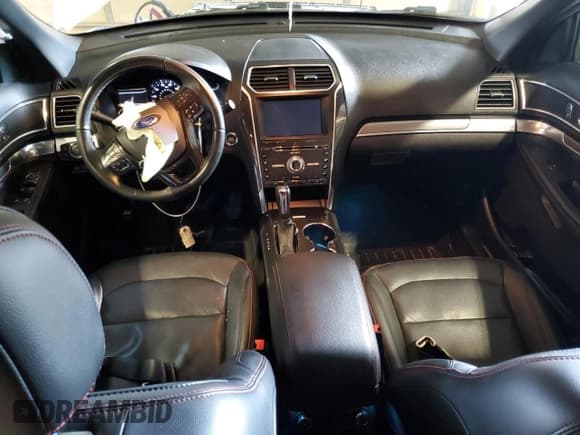 ✅ 2017 Ford Explorer Sport • VIN: 1FM5K8GT5HGC45633 • Lot: 61497095. Listed on Copart with 129,428 mi. Free auction sales archive from the USA and detailed vehicle history report at DreamBid. Image 8.