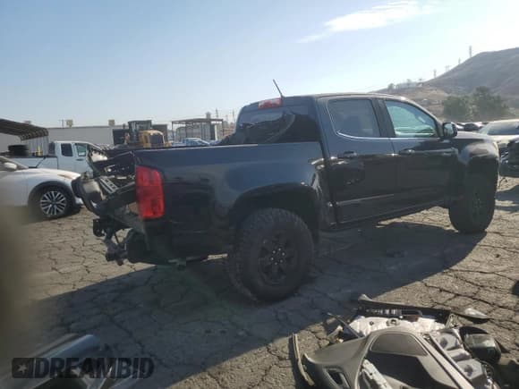 ✅ 2019 Chevrolet Colorado 2WD Work Truck • VIN: 1GCGSBEN7K1109089 • Лот: 74721704. Опубликован ранее на Copart с пробегом 84 917 миль. Бесплатный доступ к архиву аукционных продаж из США и подробный отчёт об истории автомобиля на DreamBid. Изображение 3.