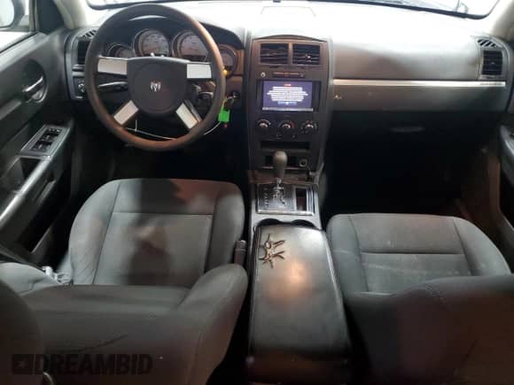 2008 Dodge Charger SE с VIN 2B3KA43G88H214409, выставлен на аукционе Copart как лот 81585974 с пробегом 144 673 миль миль и Списание • Salvage title. История ставок и продаж доступна на DreamBid. Изображение 8.