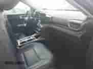 2023 Ford Explorer Limited z VIN 1FMSK8FH5PGB67983, wystawiony jako IAAI lot #43235210 z przebiegiem 53 682 mil mil oraz . Historia ofert i sprzedaży dostępna na DreamBid. Obrazek 5.