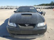 ✅ 2004 Ford Mustang GT Deluxe • VIN: 1FAFP45X64F228869 • Lot: 89927655. Wystawiony na Copart z przebiegiem Nie podano. Bezpłatny archiwum sprzedaży aukcyjnych z USA i szczegółowy raport historii pojazdu na DreamBid. Zdjęcie 5.
