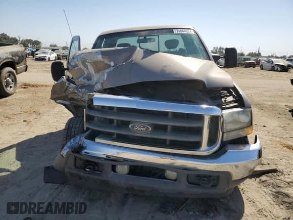 ✅ 2002 Ford F-250 XL • VIN: 1FTNX20F12EA19230 • Lot: 74044634. Listed on Copart with 392,488 mi. Free auction sales archive from the USA and detailed vehicle history report at DreamBid. Image 5.