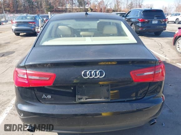 ✅ 2014 Audi A6 Premium Plus • VIN: WAUGFAFC2EN079005 • Lot: 43765918. Wystawiony na IAAI z przebiegiem 154 739 mil. Bezpłatny archiwum sprzedaży aukcyjnych z USA i szczegółowy raport historii pojazdu na DreamBid. Zdjęcie 16.