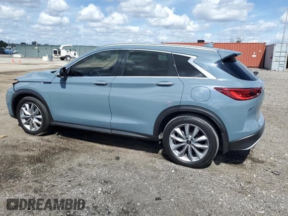 ✅ 2022 Infiniti QX50 Luxe • VIN: 3PCAJ5BA3NF117553 • Lot: 45706895. Wystawiony na Copart z przebiegiem 51 329 mil. Bezpłatny archiwum sprzedaży aukcyjnych z USA i szczegółowy raport historii pojazdu na DreamBid. Zdjęcie 2.