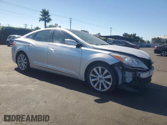 ✅ 2013 Hyundai Azera • VIN: KMHFH4JG9DA312271 • Лот: 67407885. Опубликован ранее на Copart с пробегом 106 193 миль. Бесплатный доступ к архиву аукционных продаж из США и подробный отчёт об истории автомобиля на DreamBid. Изображение 4.